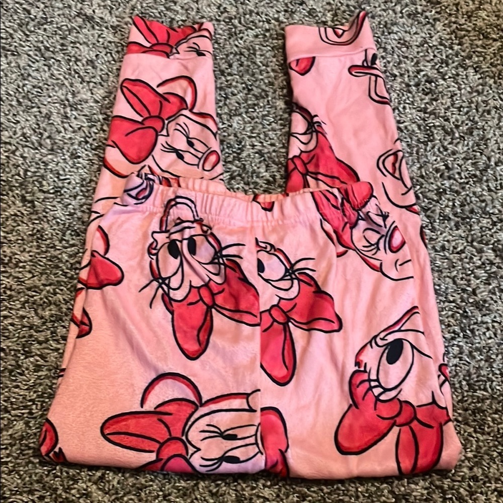 Disney Minnie Mouse Pink Pajama Set - Picture 7 of 11